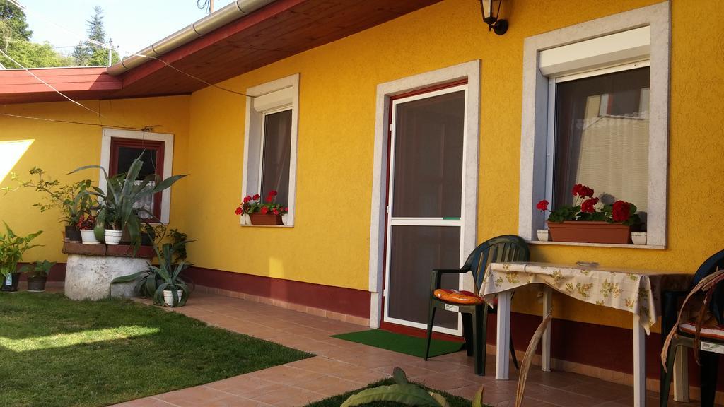 Zach Klara Utcai Apartman Visegrád Εξωτερικό φωτογραφία